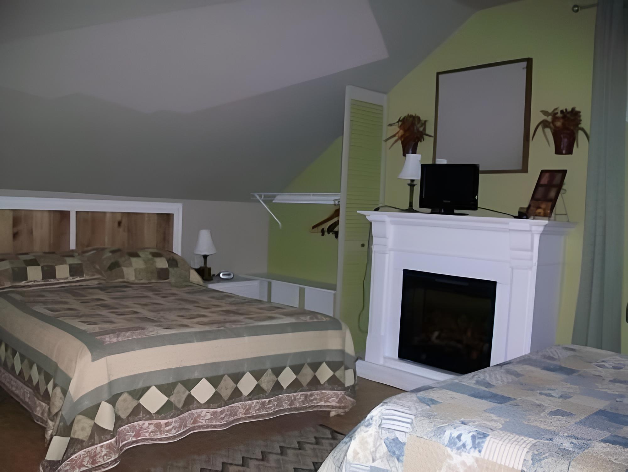Suite, 2 Queen Beds (La Chimere) photo 2