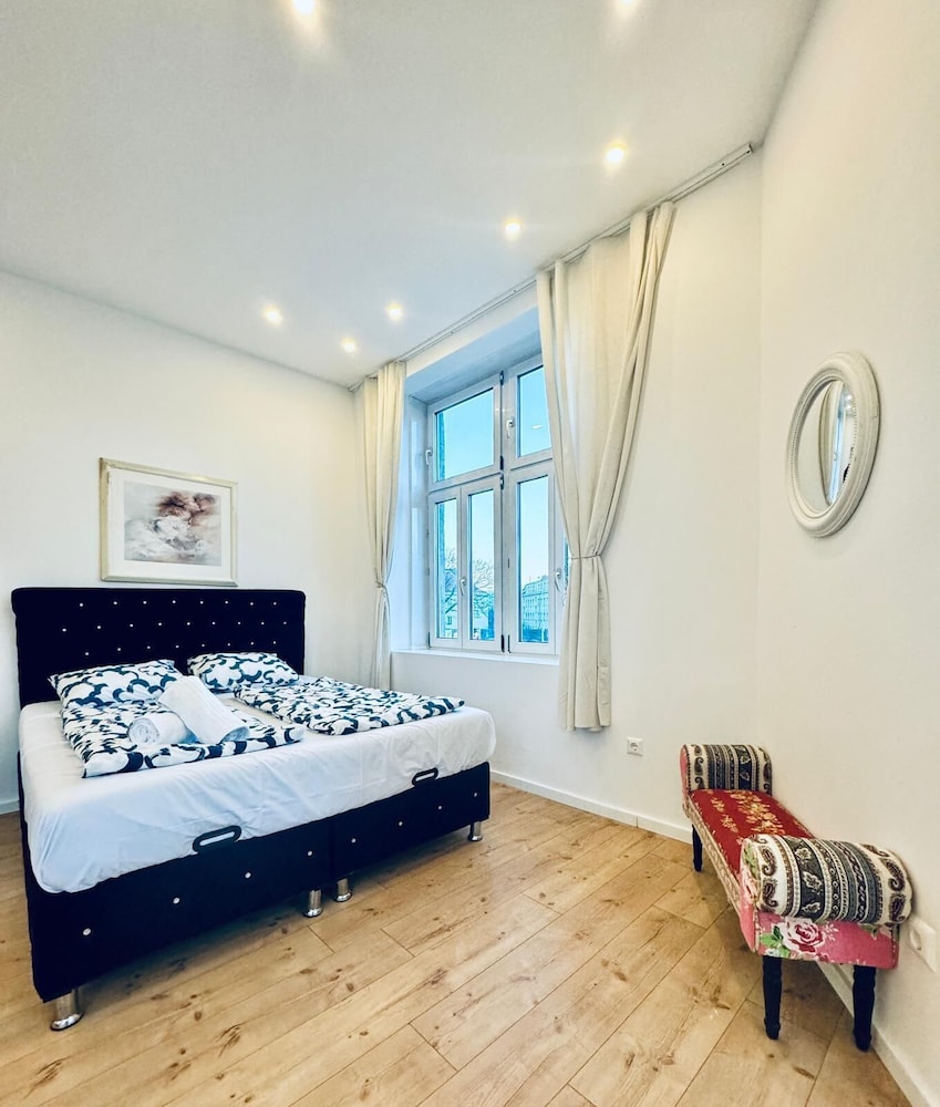 Basic Room