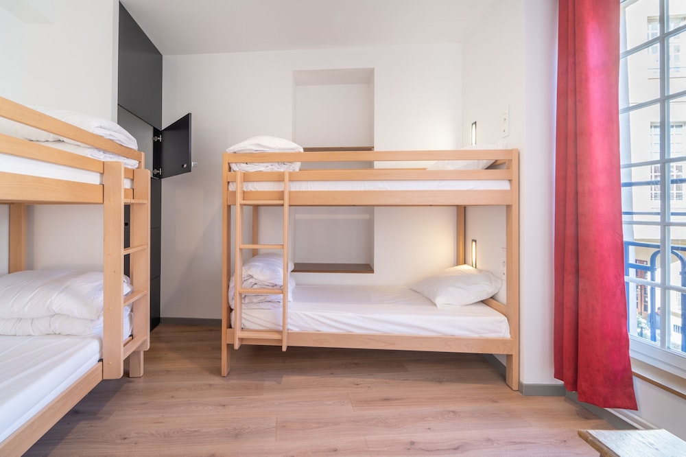 Shared Dormitory, Men only, Shared Bathroom (1bed in 10people dormitory, shared WC) photo 1