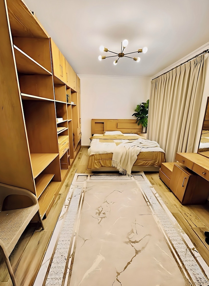 Apartment, 2 Bedrooms, Accessible, Smoking