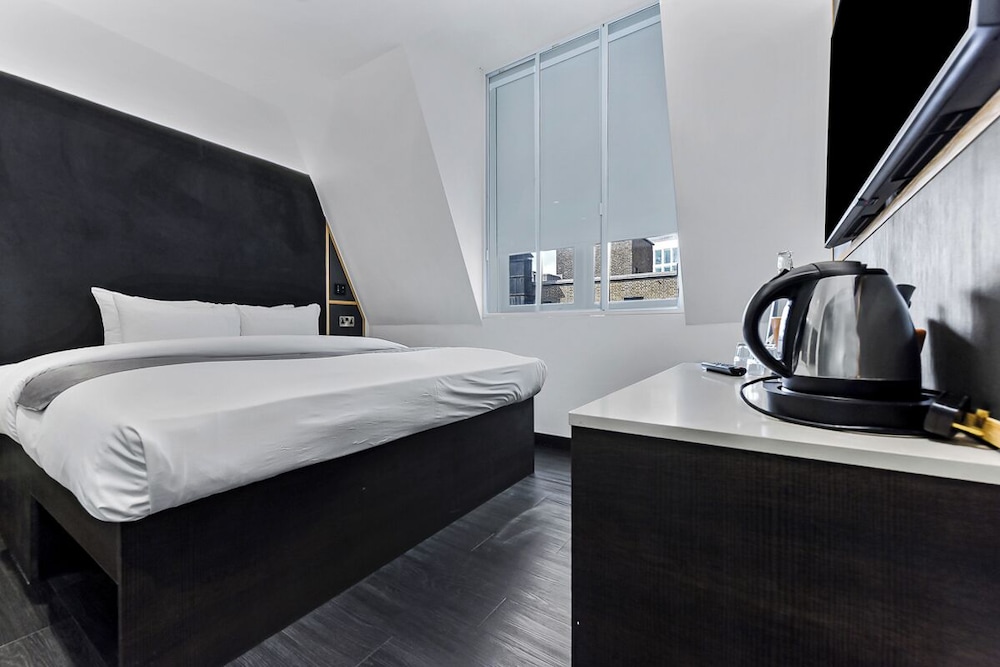 Club King Accessible Room photo 2