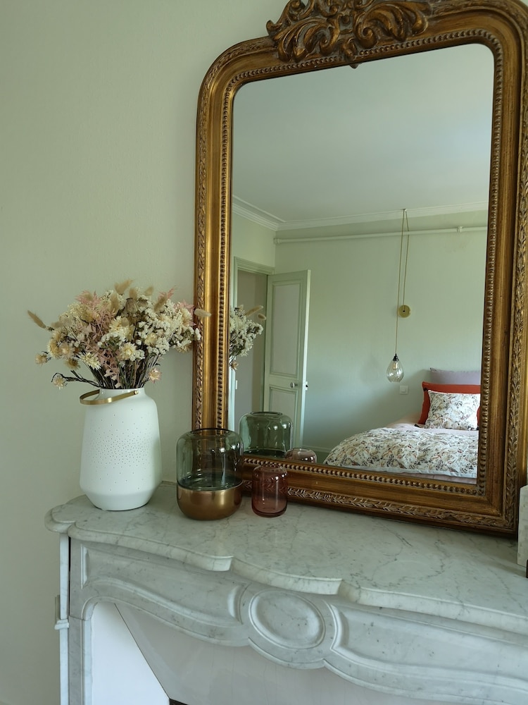 Room (Adele) photo 3