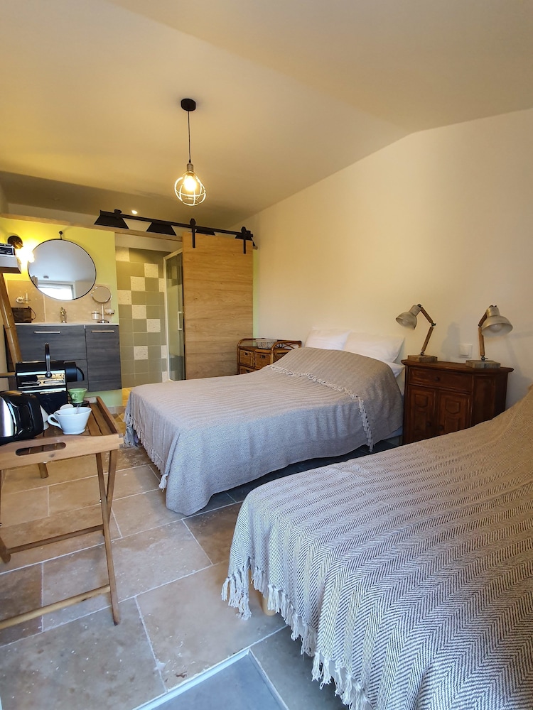 Triple Room photo 2