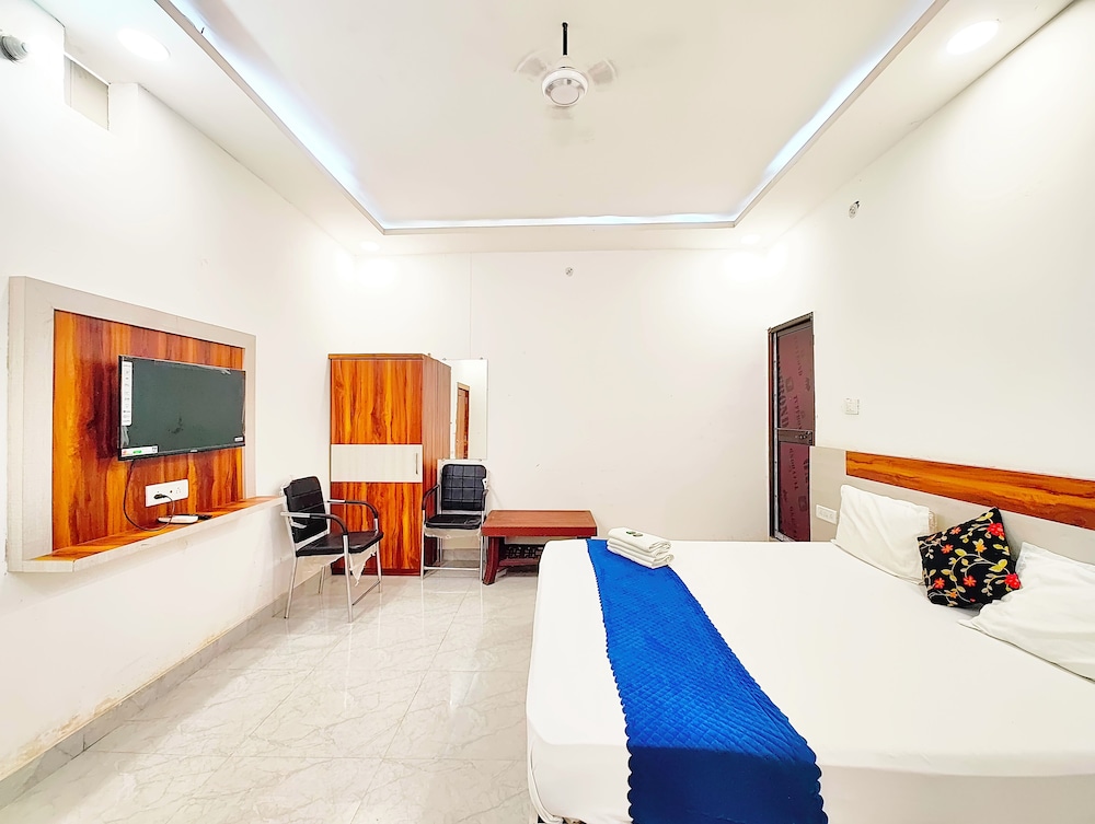 Deluxe Triple Room photo 2