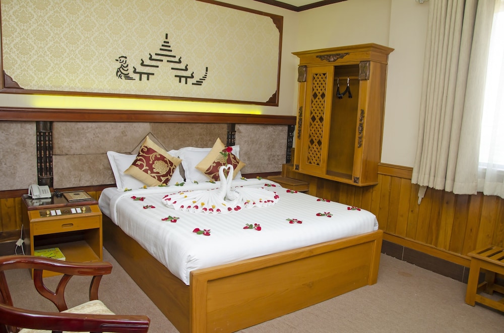 Superior Double Room, 1 Double Bed, Private Bathroom, City View photo 2
