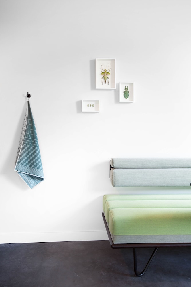 Premium Studio photo 3