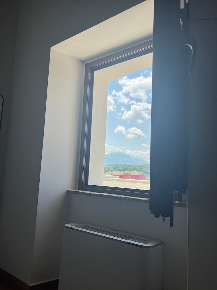 Basic Triple Room photo 2