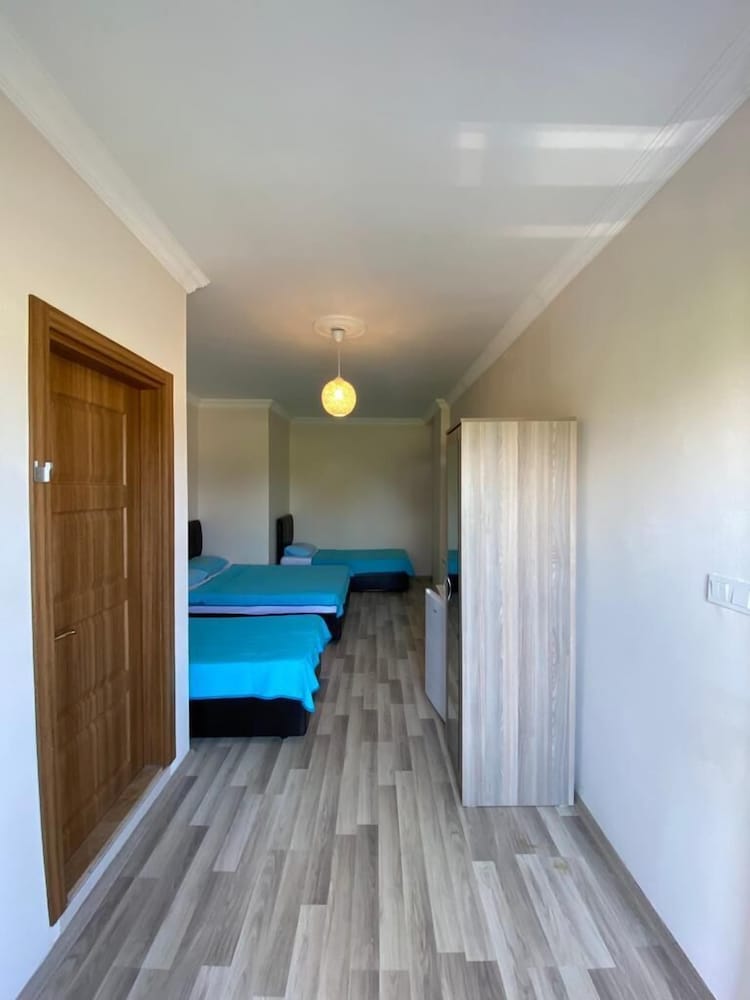 Family Quadruple Room photo 1