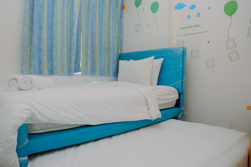 Room - Photo 1