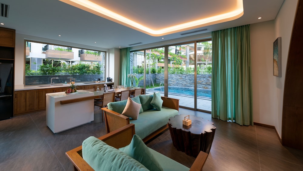 Two-Bedroom Villa with Daily Afternoon tea at VIP Lounge - Photo 10