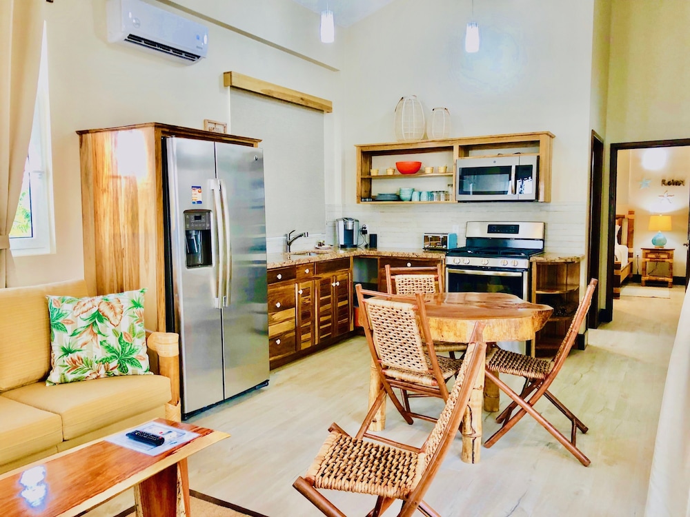 Signature Suite, 1 Bedroom, Ocean View, Oceanfront