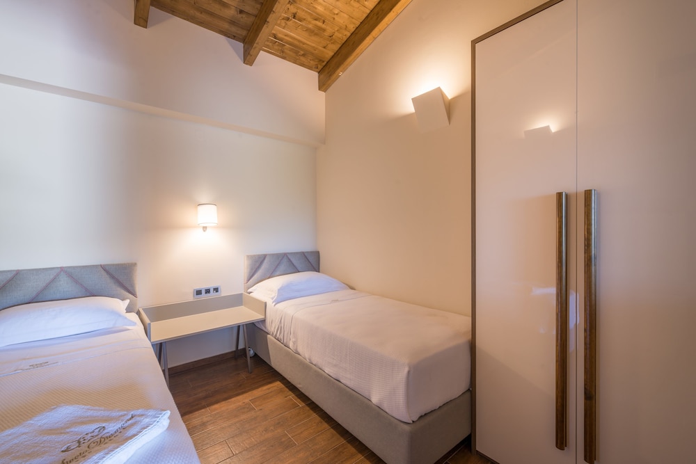 Presidential Suite, Sea View