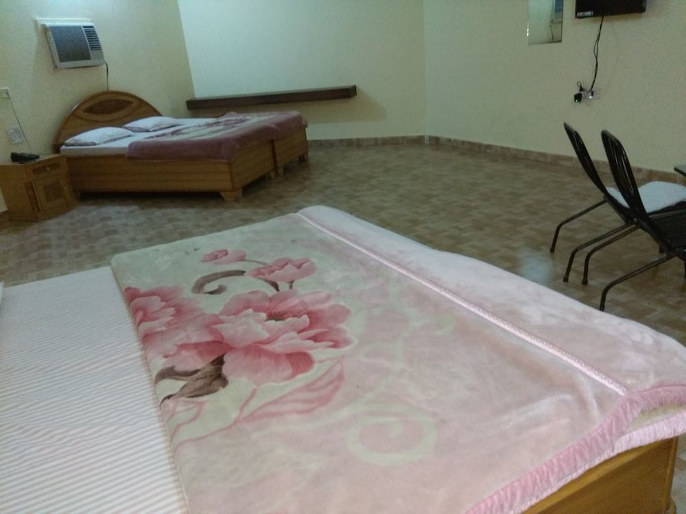 Classic Room, 1 Double Bed, Non Smoking photo 3