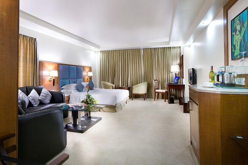 Executive Room, Smoking photo 3