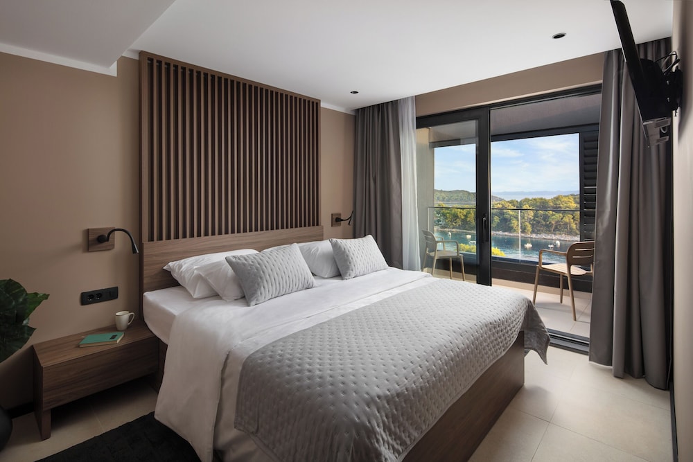 Superior Double Room, Balcony, Sea View