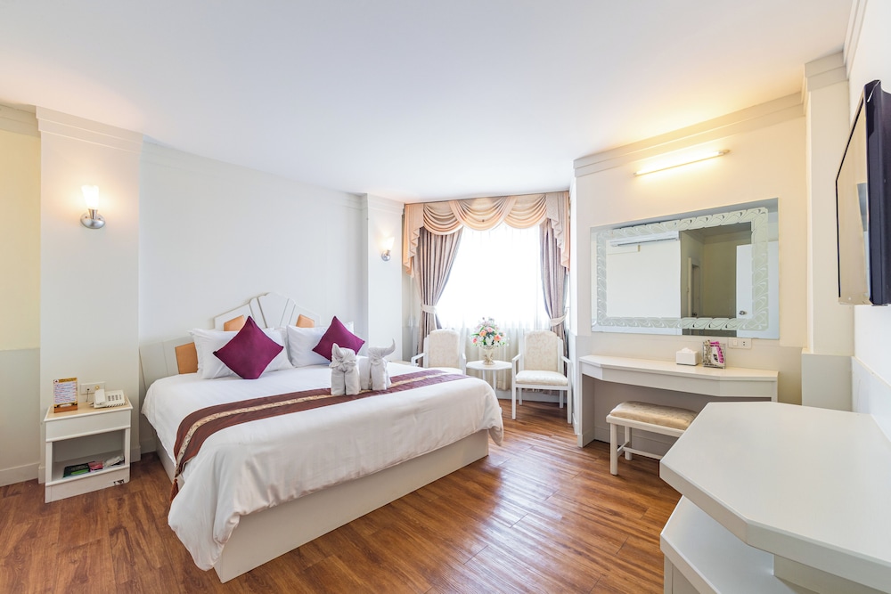 Executive Room photo 3