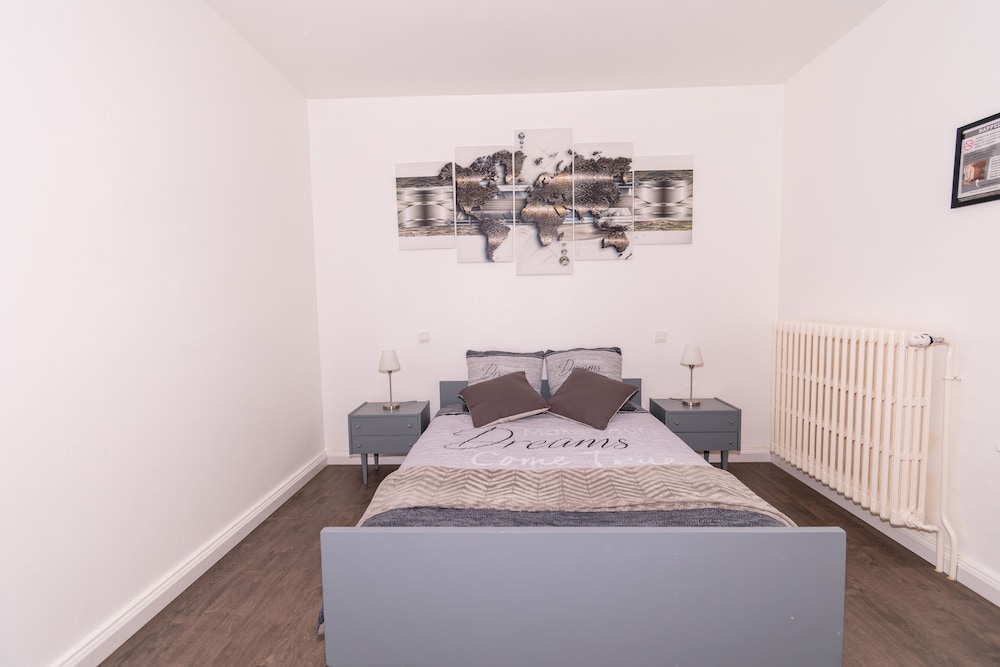 Modern Traveler Apartment - Photo 26