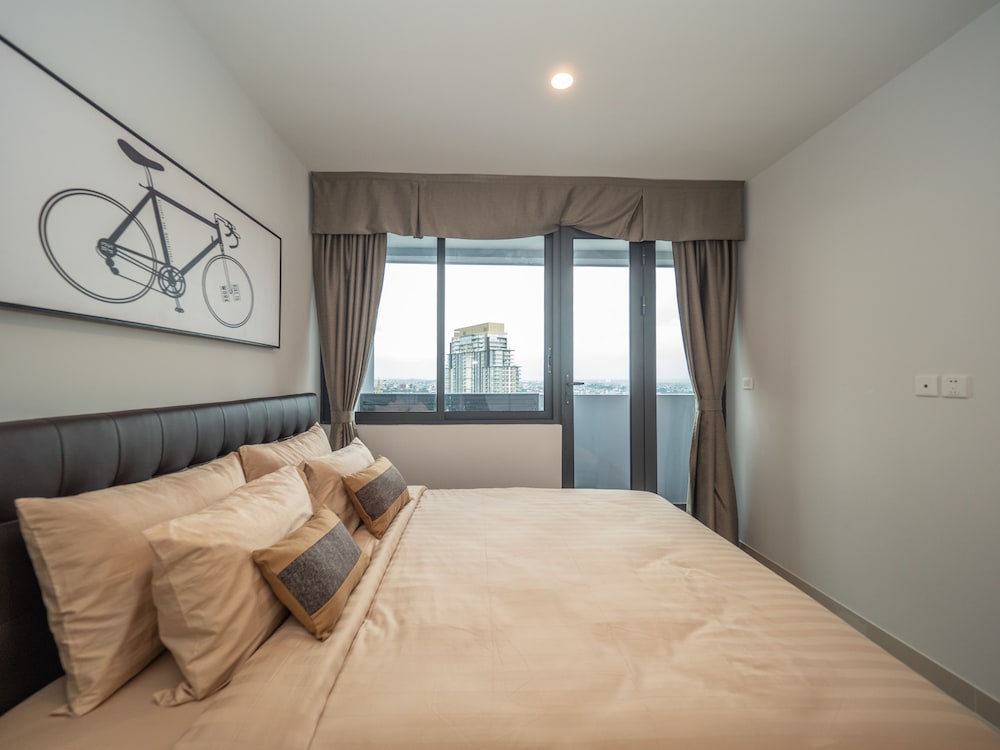 Apartment, 2 Bedrooms, City View photo 1