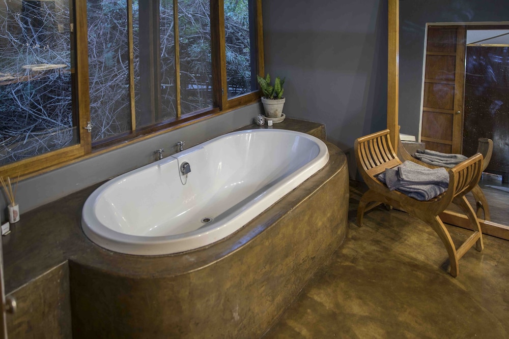 Honeymoon Double Room - Photo 4