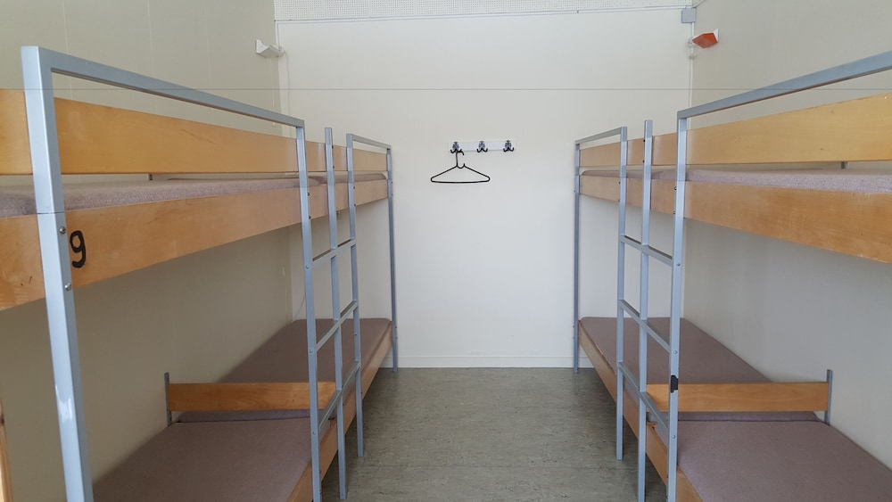 Shared Dormitory, Shared Bathroom photo 2