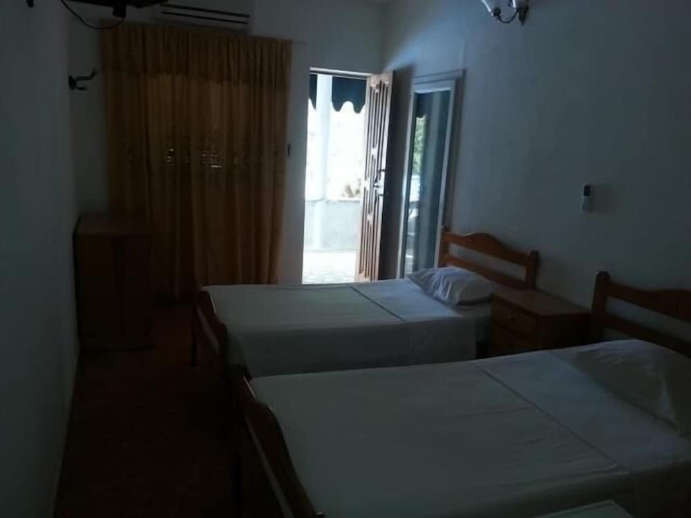 Standard Double or Twin Room photo 2