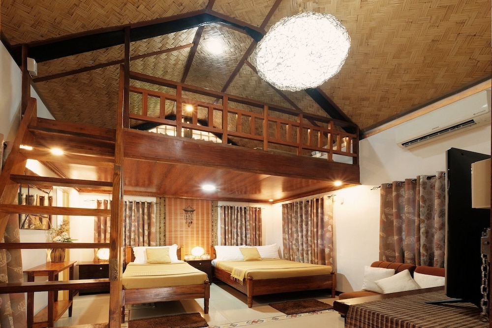 Superior Villa photo 1