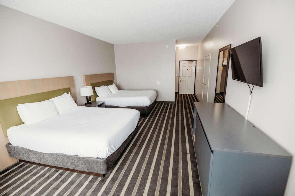 Suite, 2 Bedrooms, Non Smoking (2 Queen Beds & 1 Sofabed)