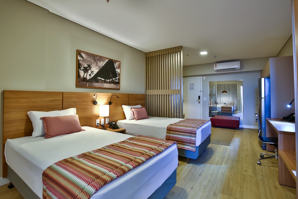 Superior Twin Room (Suite) - Photo 6