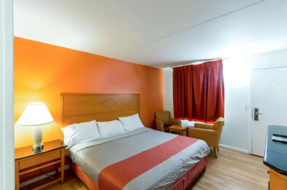 Basic Room photo 2