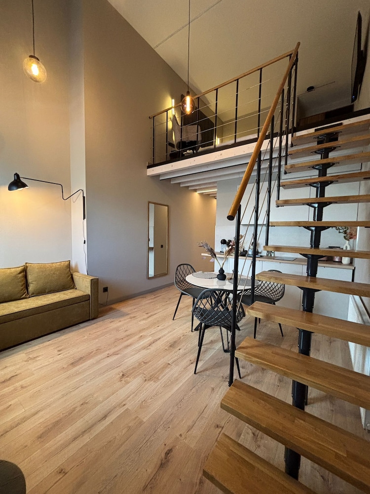 Superior Duplex