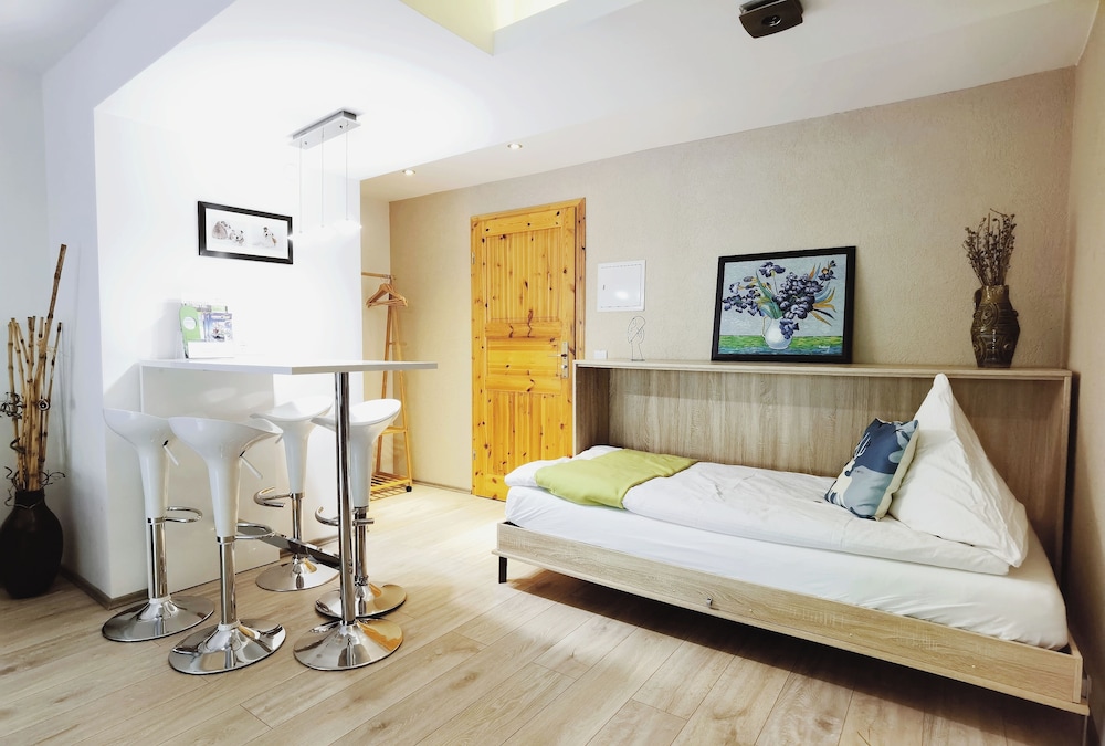 Comfort Suite, 1 Bedroom, Balcony, River View photo 3