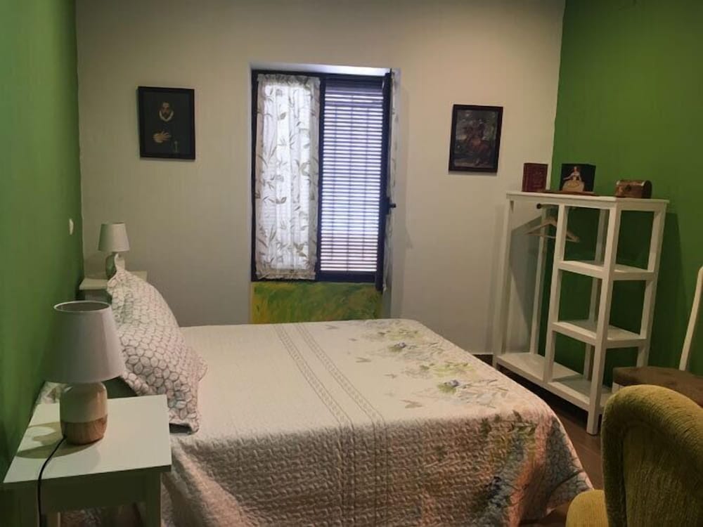 Twin Room, Private Bathroom (Hierbabuena) - Photo 3