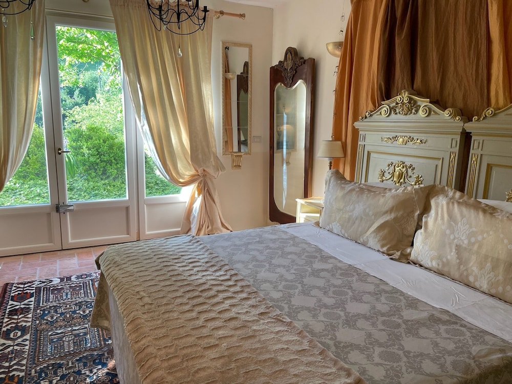 Deluxe Double Room, 1 Bedroom, Garden View, Ground Floor photo 2