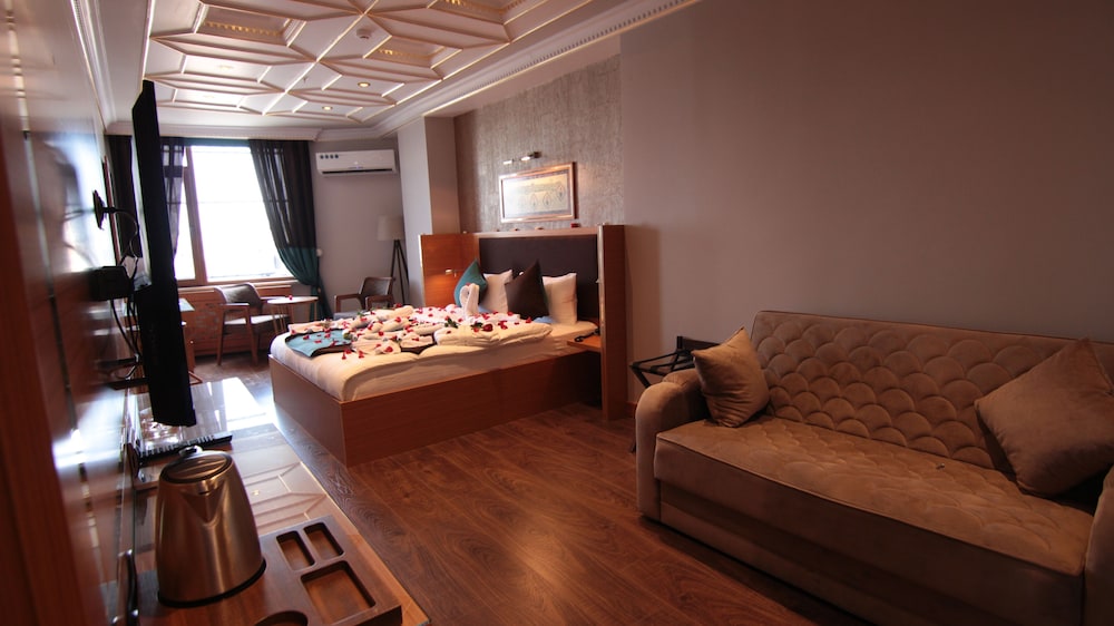 Deluxe Double Room photo 3