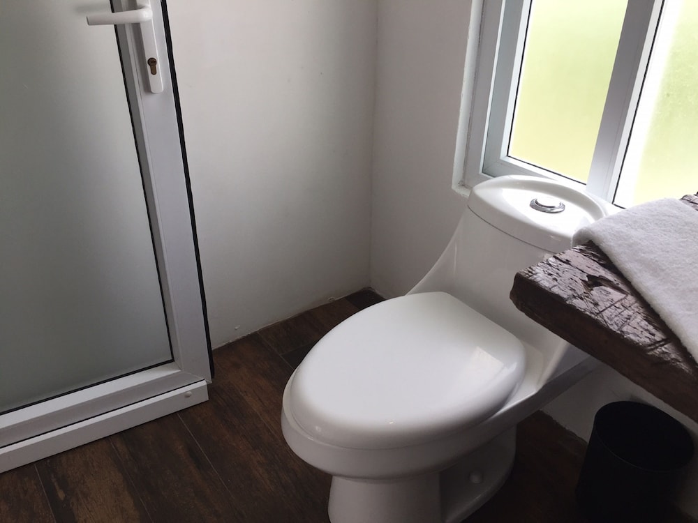Panoramic Suite, 1 King Bed, Garden View photo 3