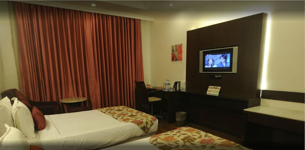 Executive Twin Room, 2 Twin Beds photo 3