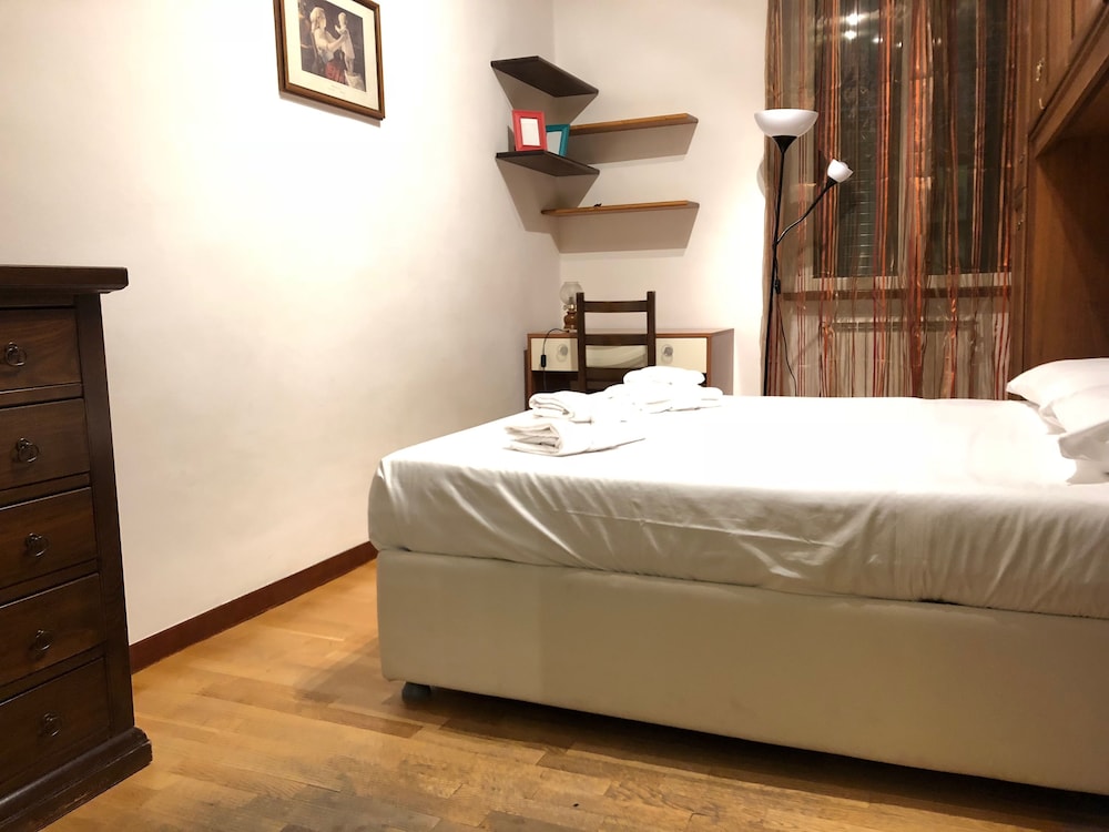 Economy Double Room, Shared Bathroom