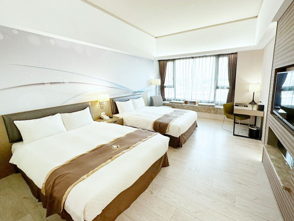 Family Room, 2 Double Beds photo 1
