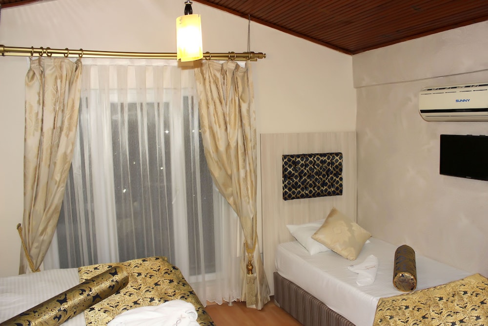 Quadruple Room photo 1