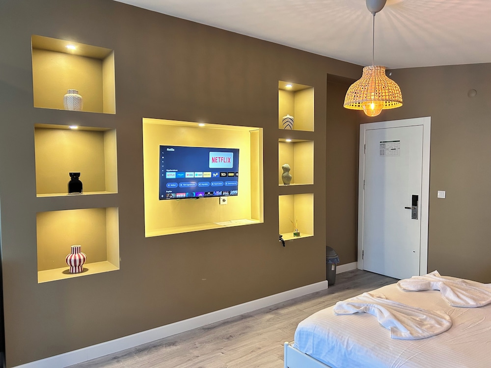 Design Room - Photo 4