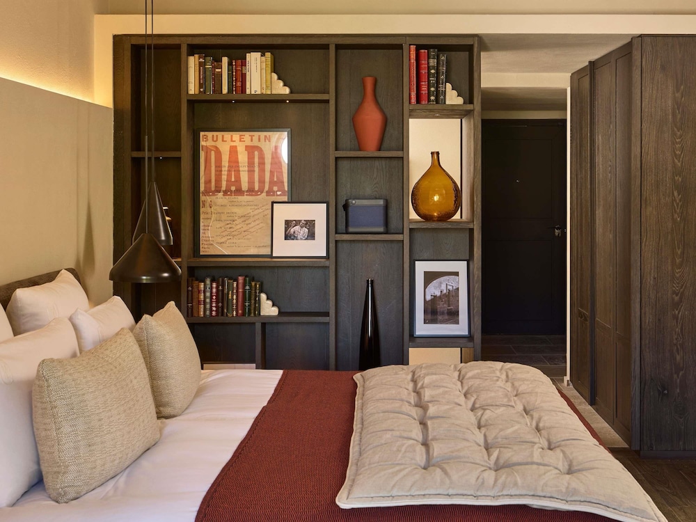 Superior Room, 1 King Bed