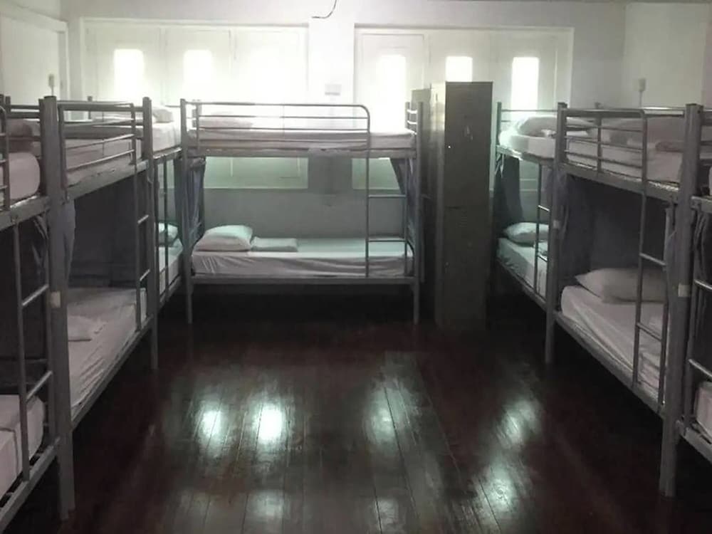 1 Person in 10-Bed Dormitory - Mixed photo 1