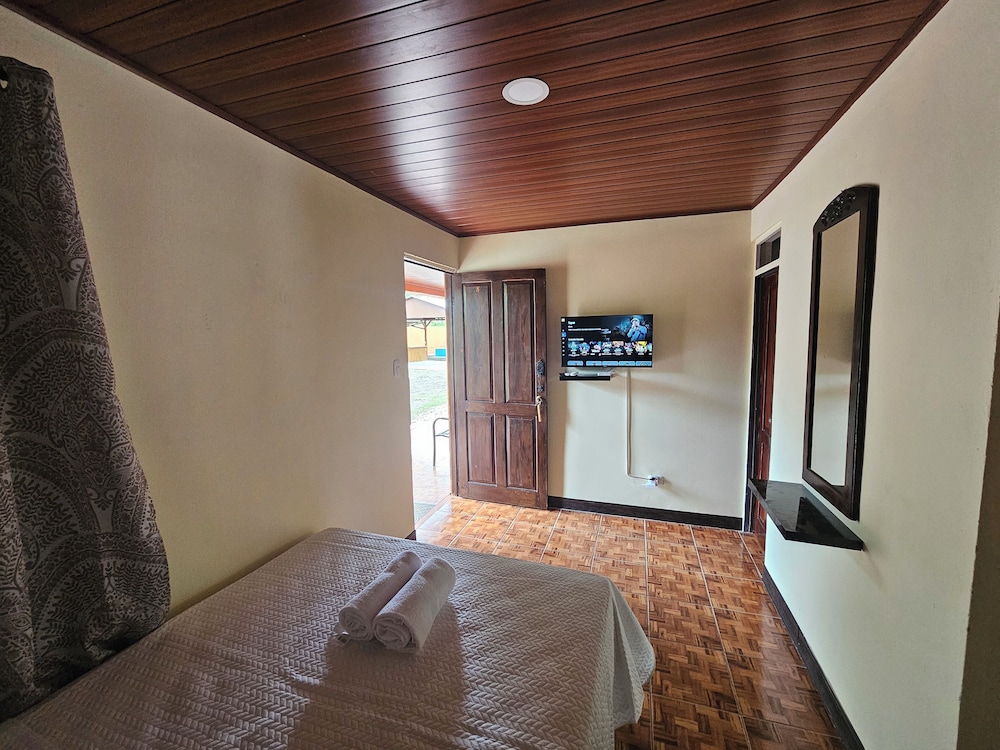 Basic Triple Room photo 2