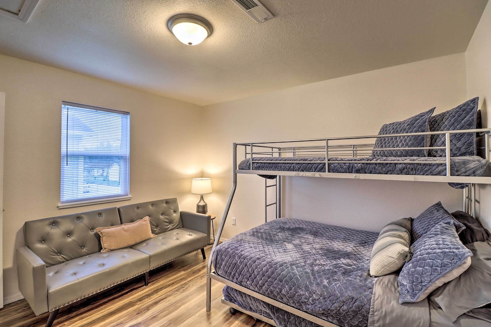 House (2 Bedrooms) photo 3