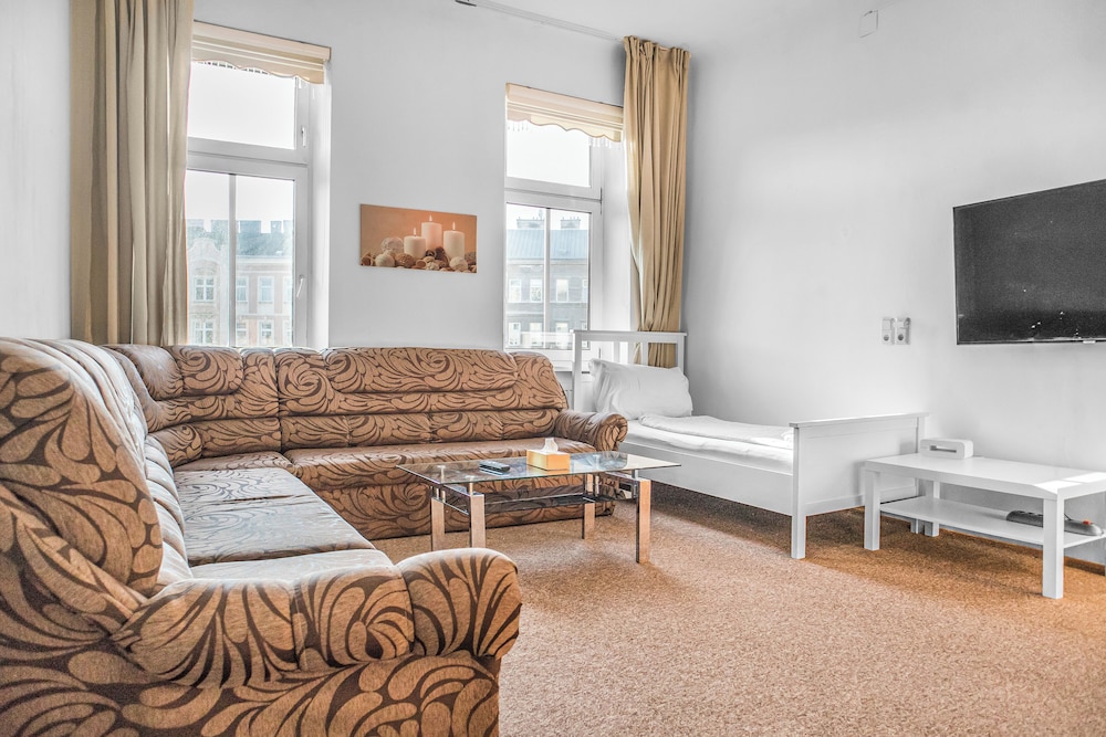 Basic Apartment