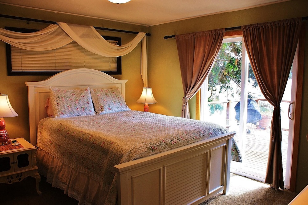 House, 3 Bedrooms, Sea View photo 1