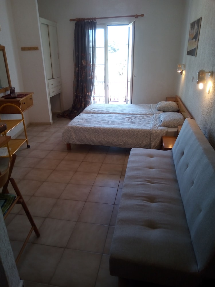 Superior Triple Room