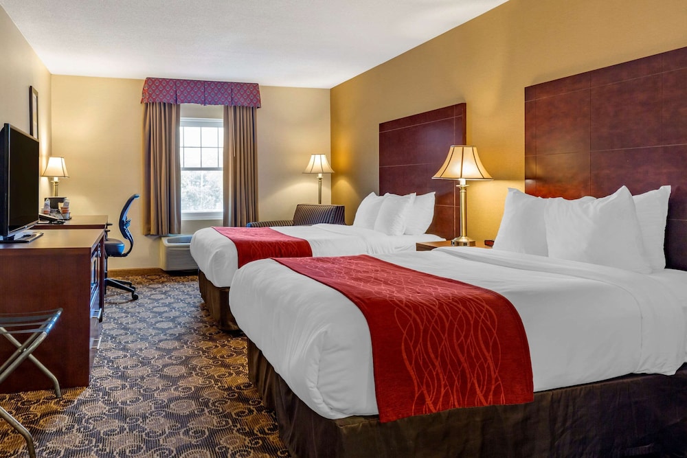Standard Room, 2 Double Beds, Non Smoking - Photo 6