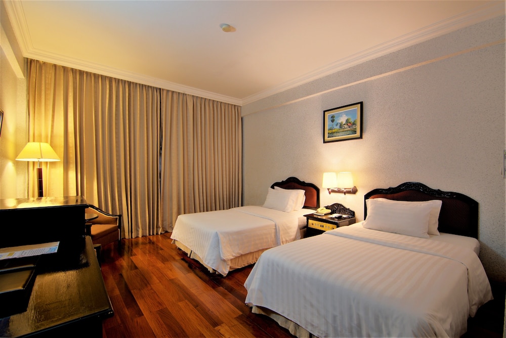 Superior Twin Room, With Balcony