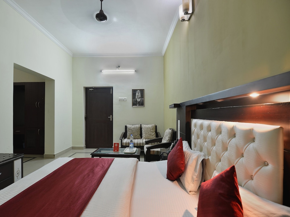 Standard Double or Twin Room photo 3